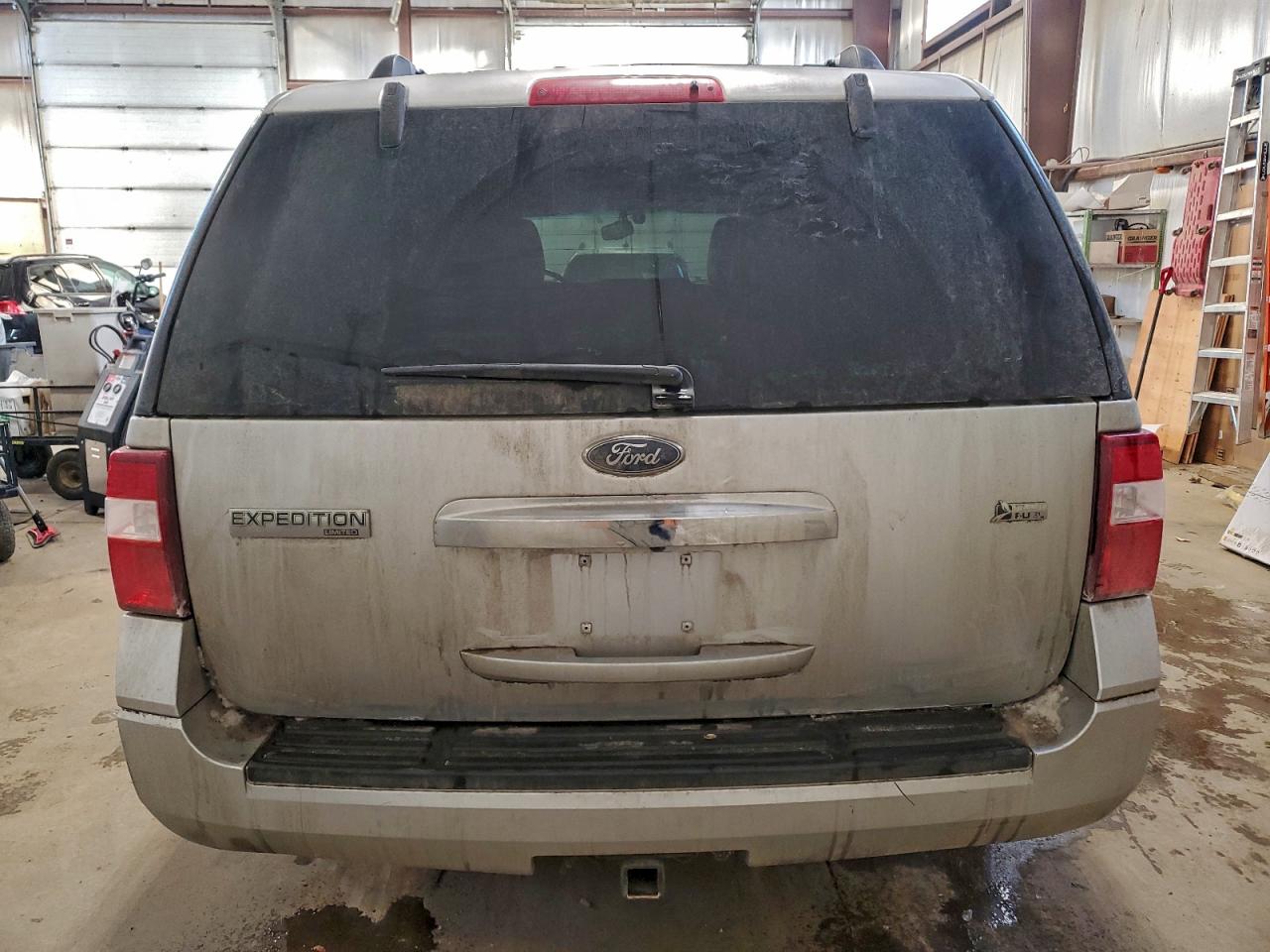2010 FORD EXPEDITION LIMITED photo 11