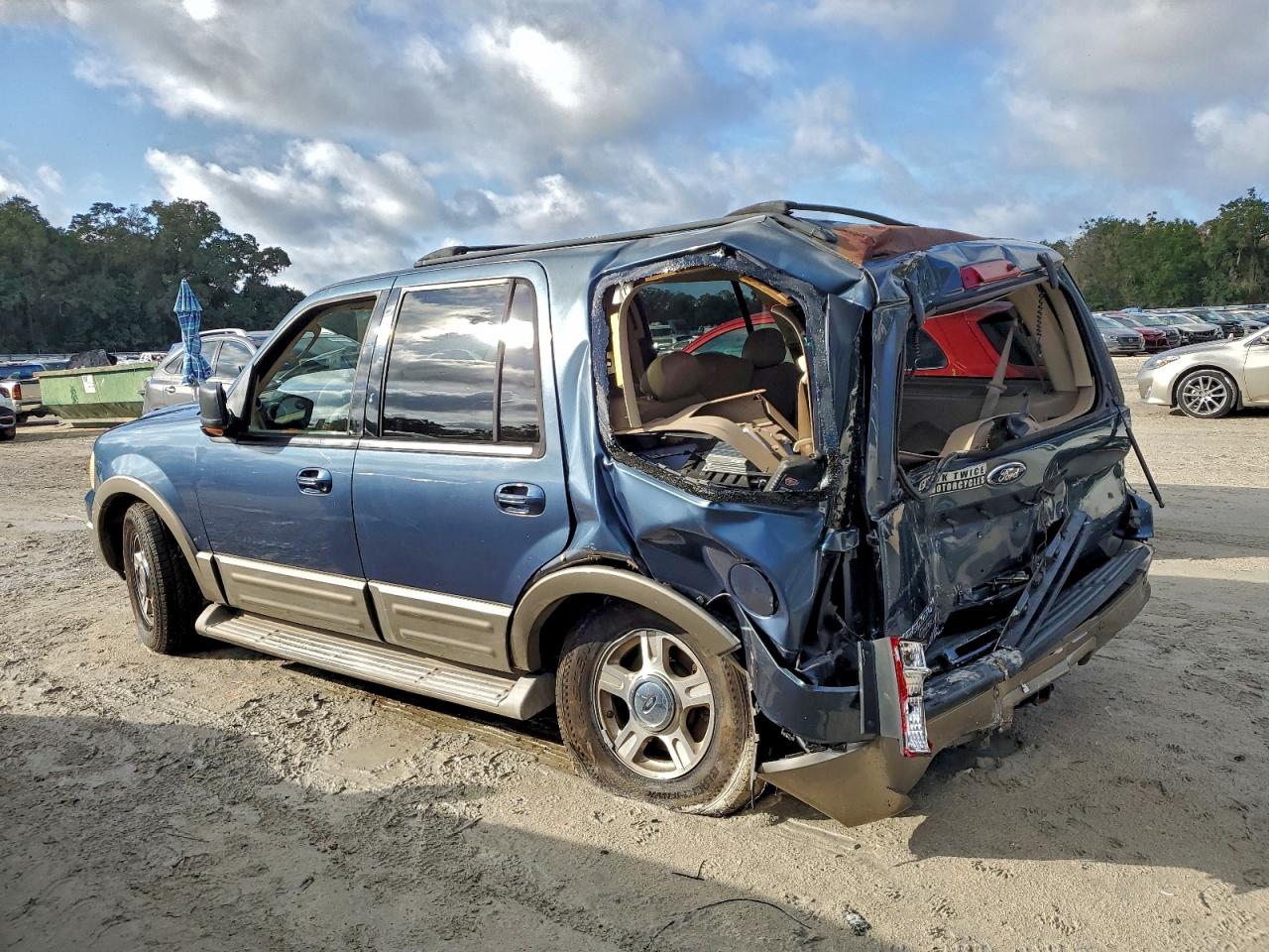 2004 FORD EXPEDITION EDDIE BAUER photo 2