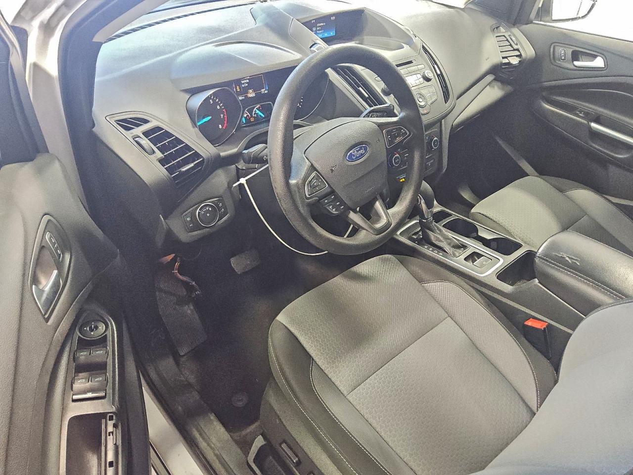 2018 FORD ESCAPE SE photo 29