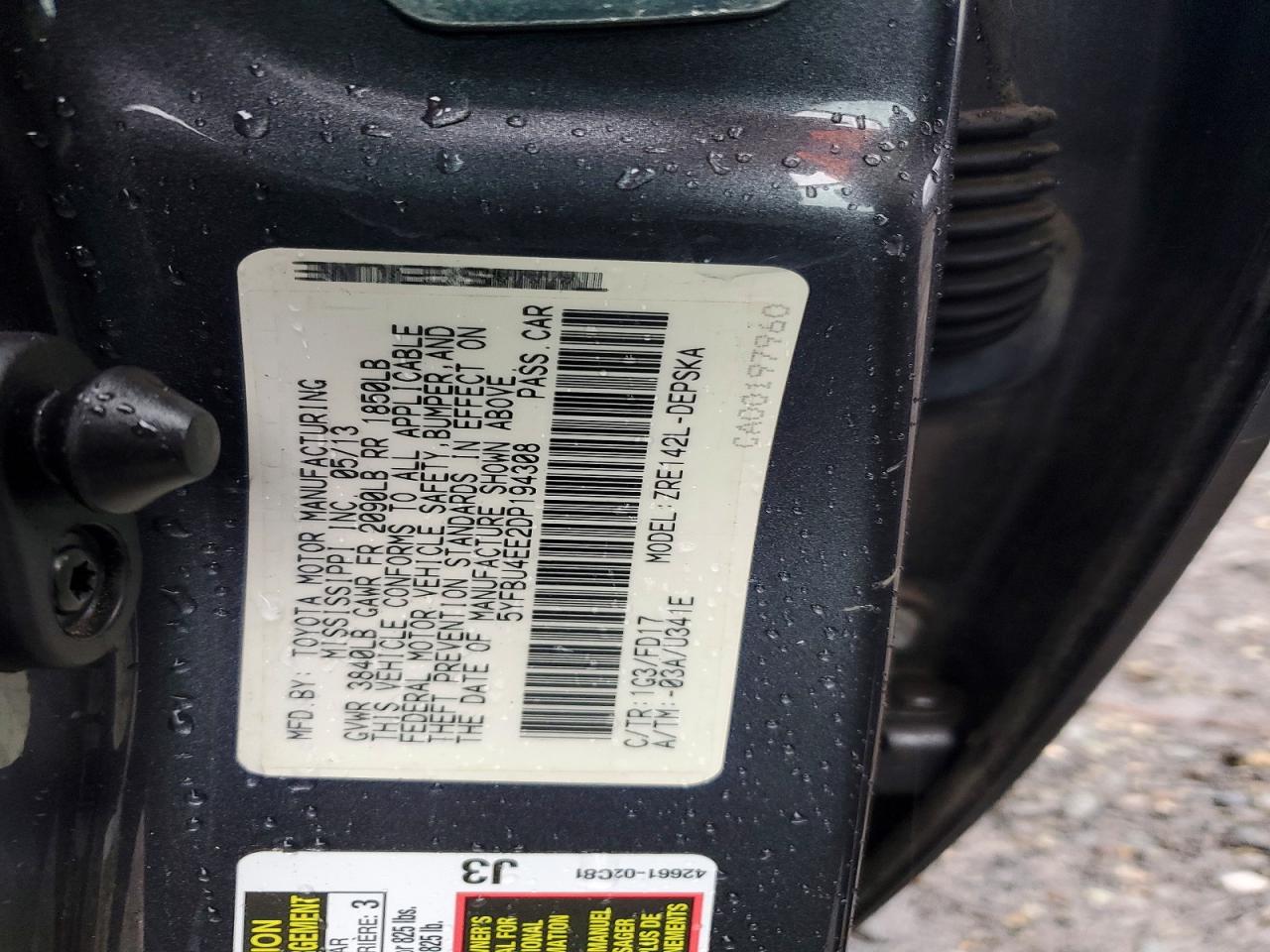 2013 TOYOTA COROLLA BASE photo 23
