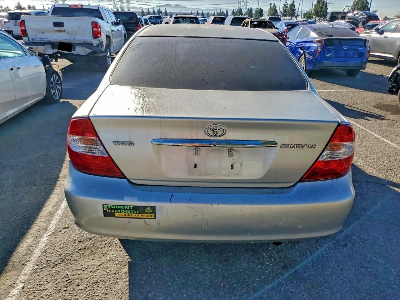 2003 TOYOTA CAMRY LE photo 11