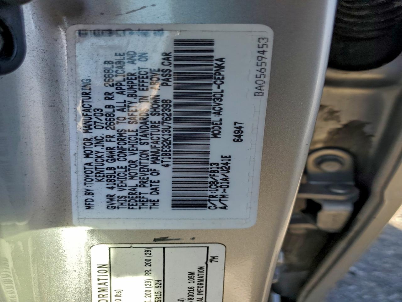 2003 TOYOTA CAMRY LE photo 23