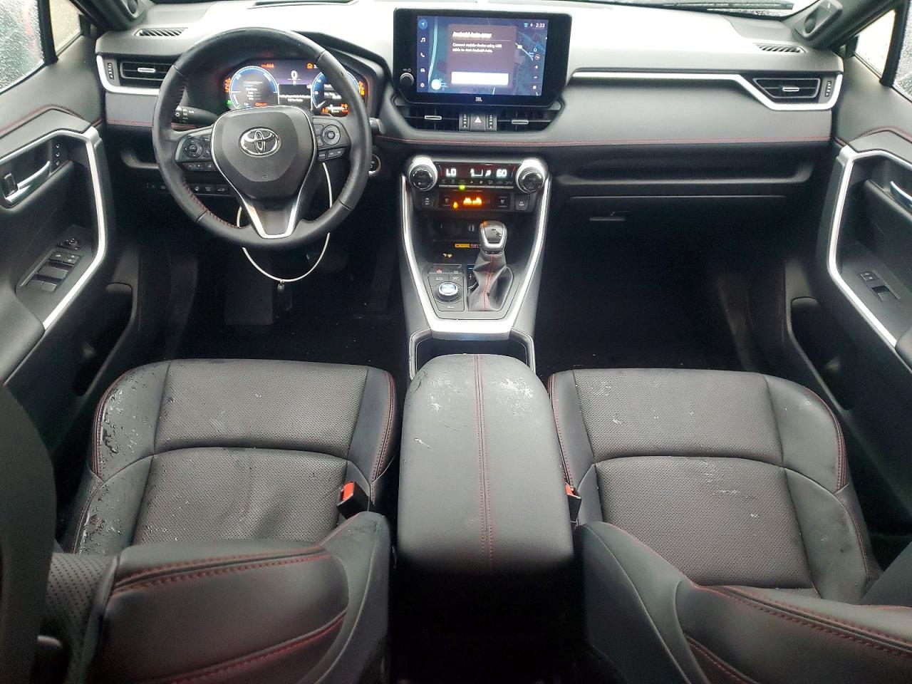 2025 TOYOTA RAV4 XSE photo 8