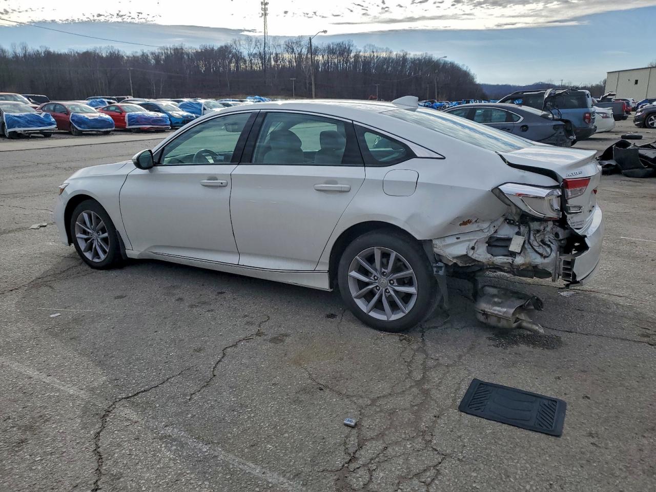 2018 HONDA ACCORD EXL photo 2