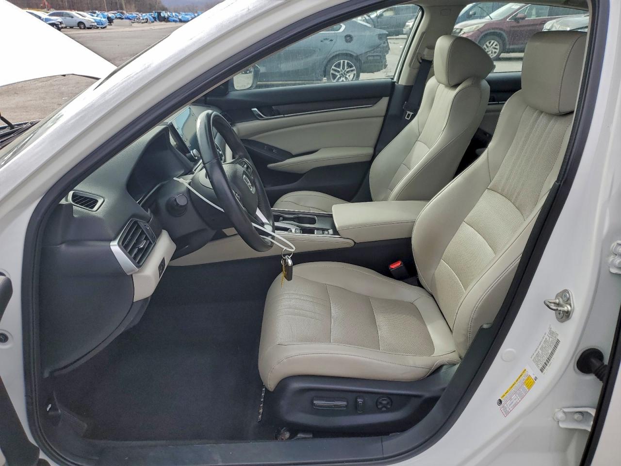 2018 HONDA ACCORD EXL photo 7