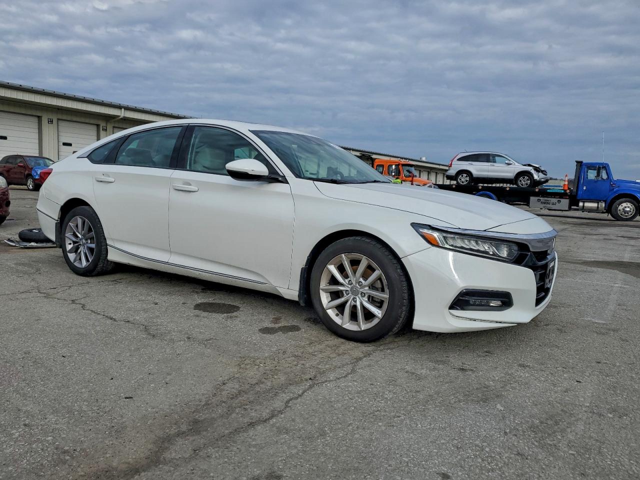 2018 HONDA ACCORD EXL photo 4