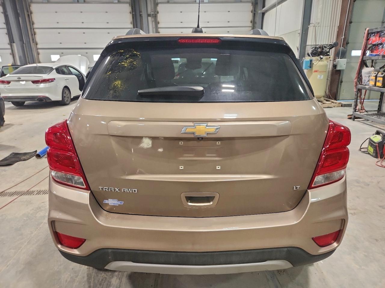 2018 CHEVROLET TRAX 1LT photo 6