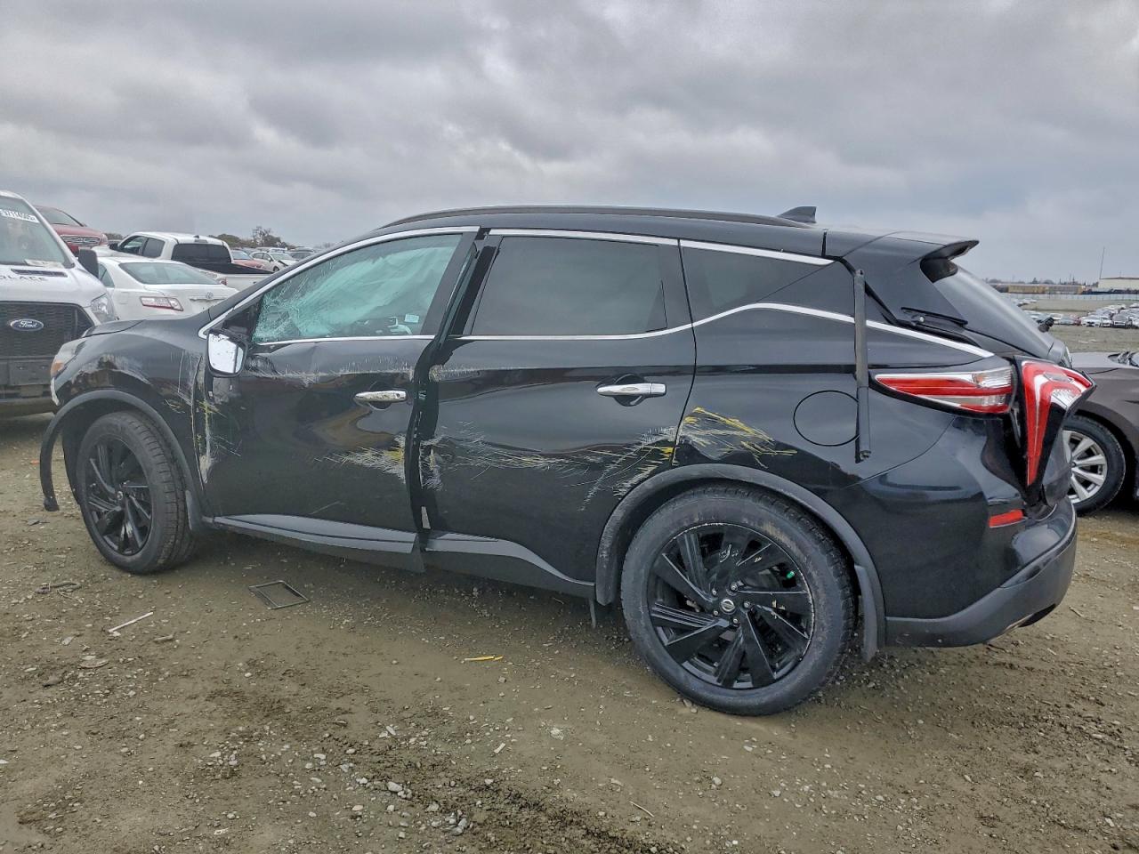 2018 NISSAN MURANO S photo 3