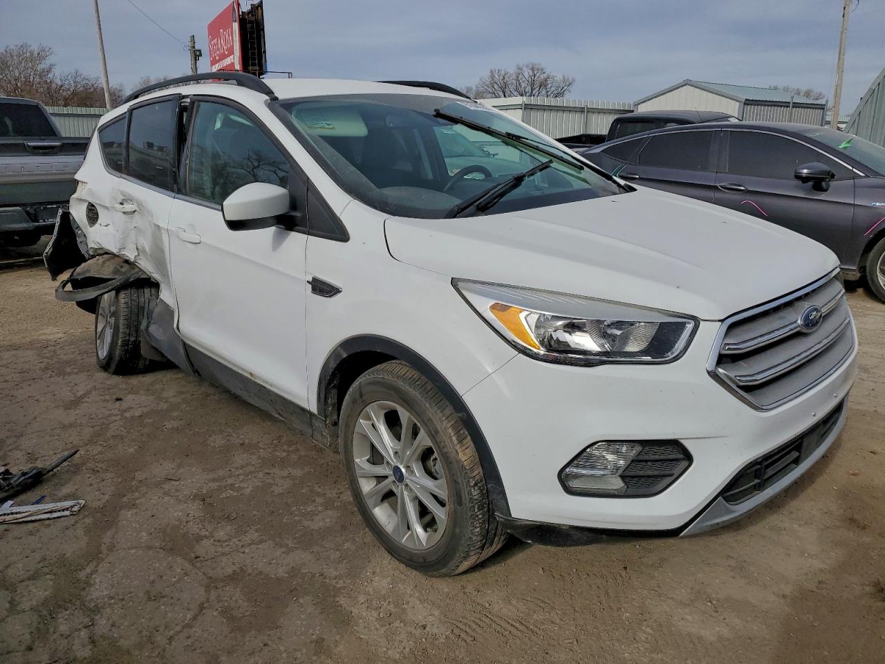 2018 FORD ESCAPE SE photo 7