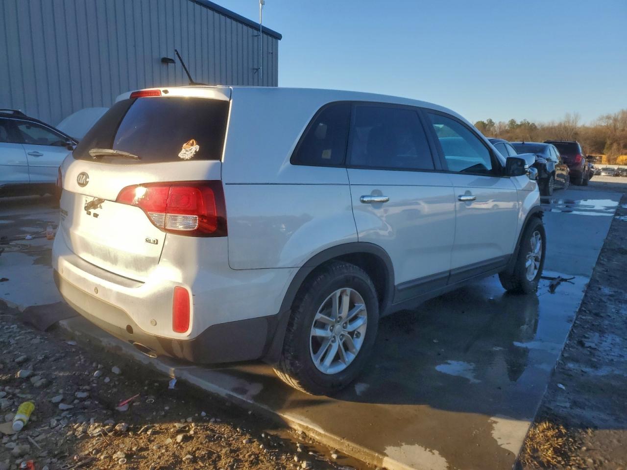 2015 KIA SORENTO LX photo 5