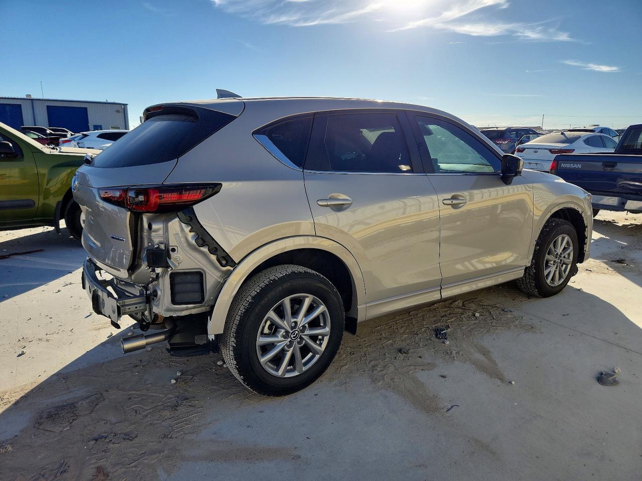 2025 MAZDA CX-5 SELECT photo 3