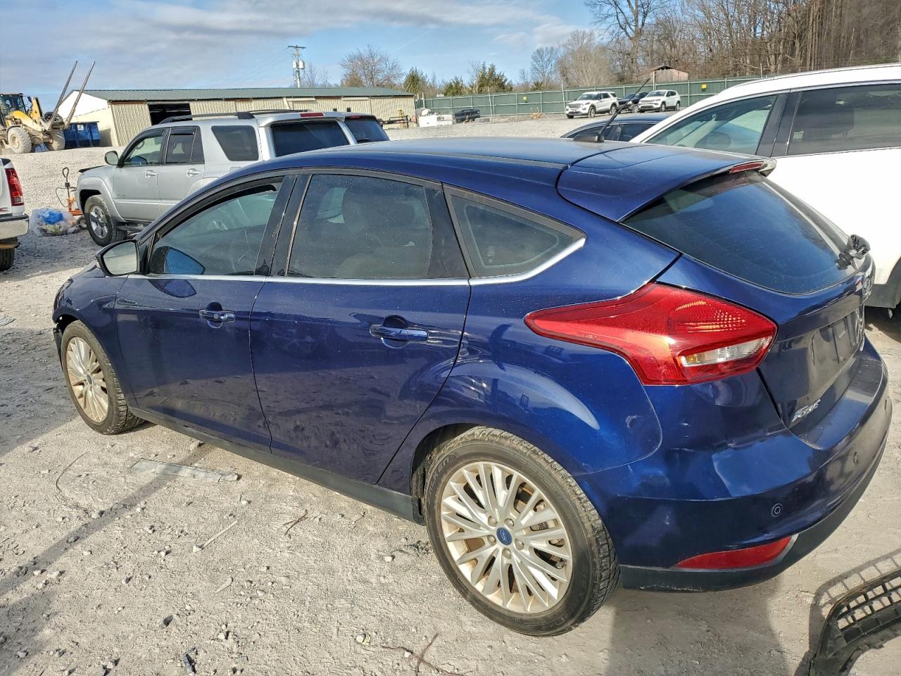 2017 FORD FOCUS TITANIUM photo 4