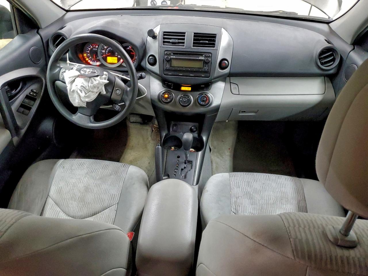 2012 TOYOTA RAV4 photo 8