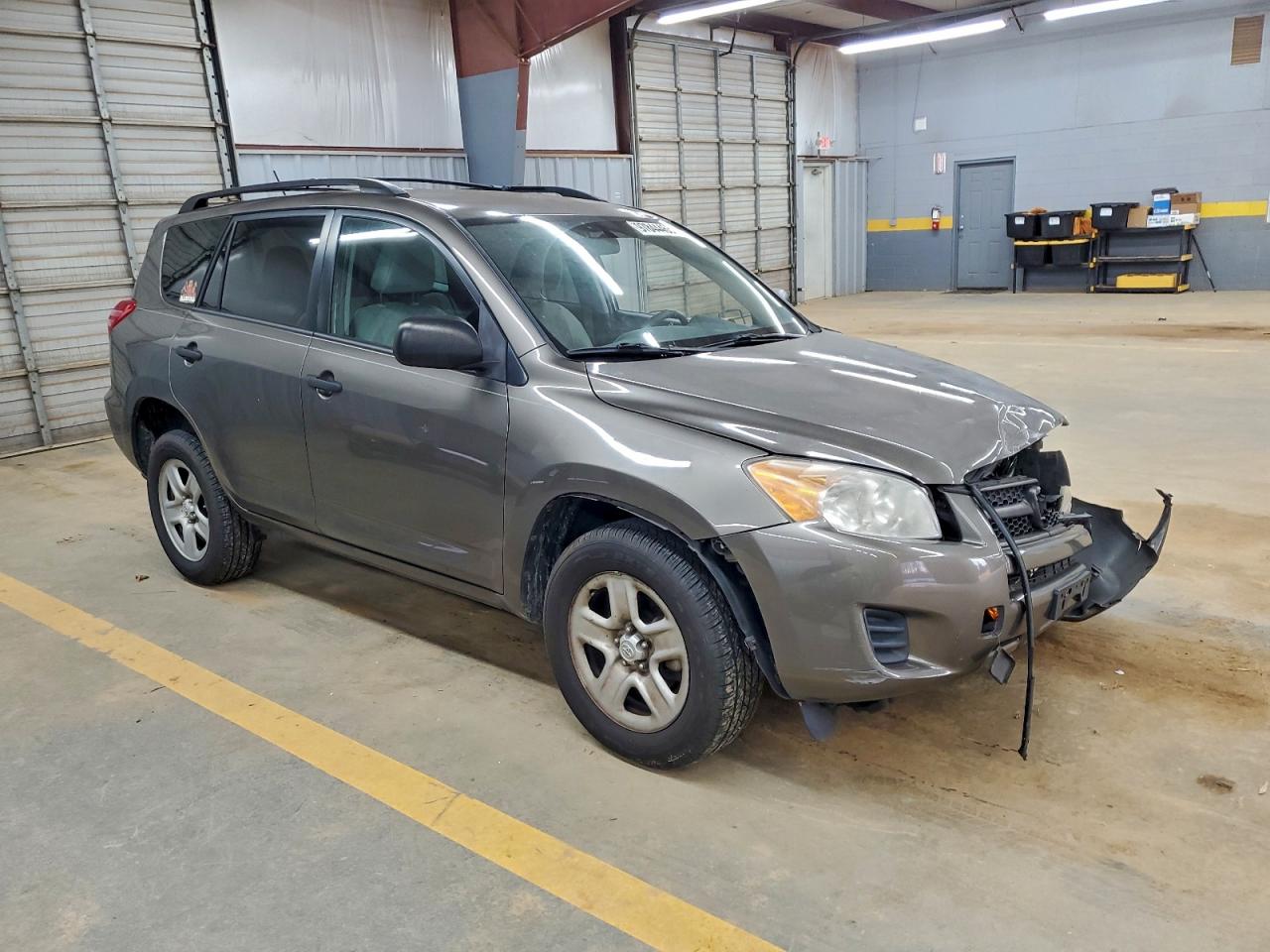 2012 TOYOTA RAV4 photo 4