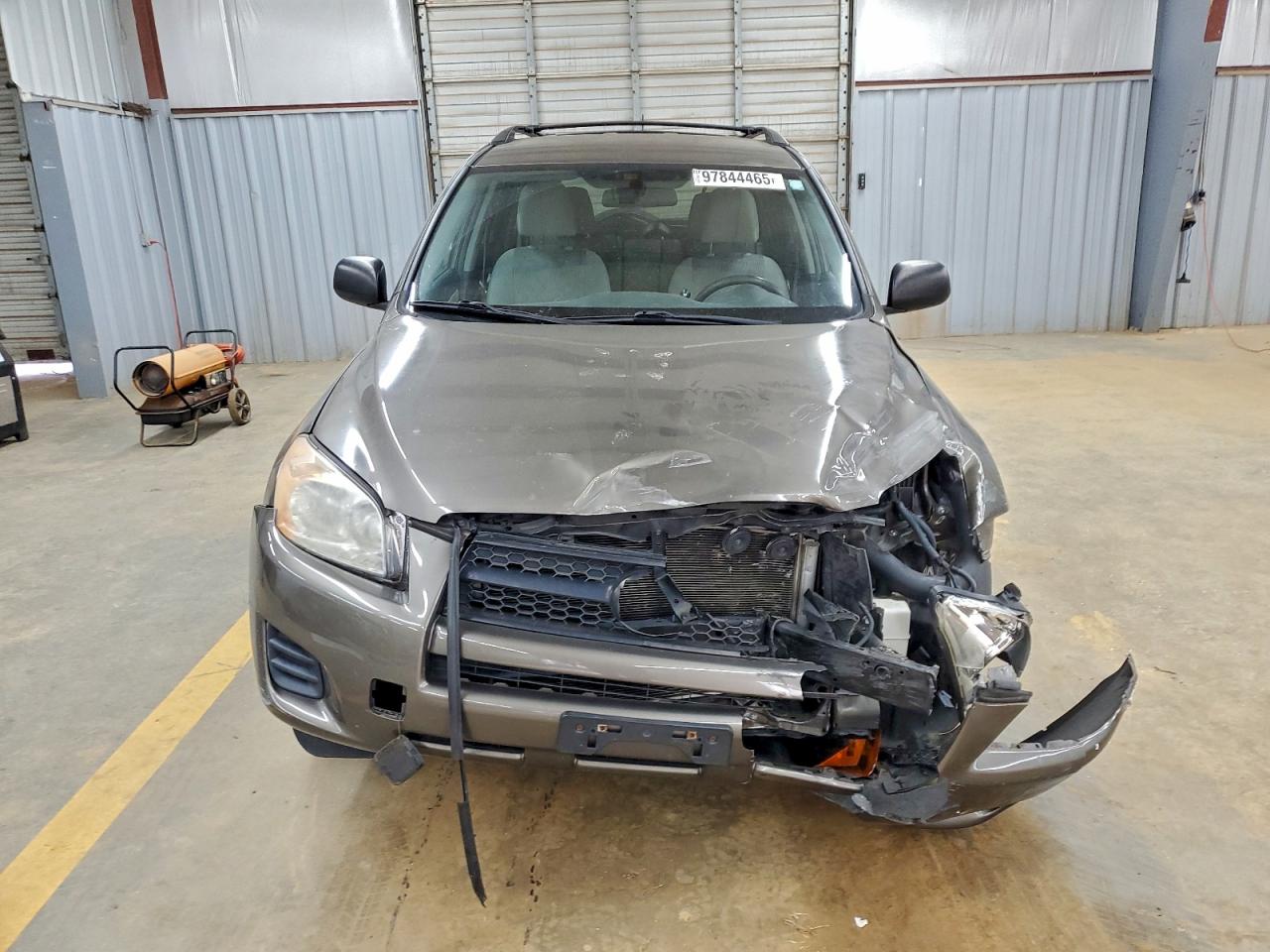2012 TOYOTA RAV4 photo 5