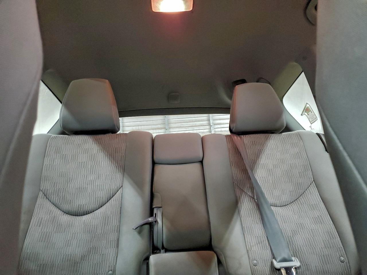 2012 TOYOTA RAV4 photo 10