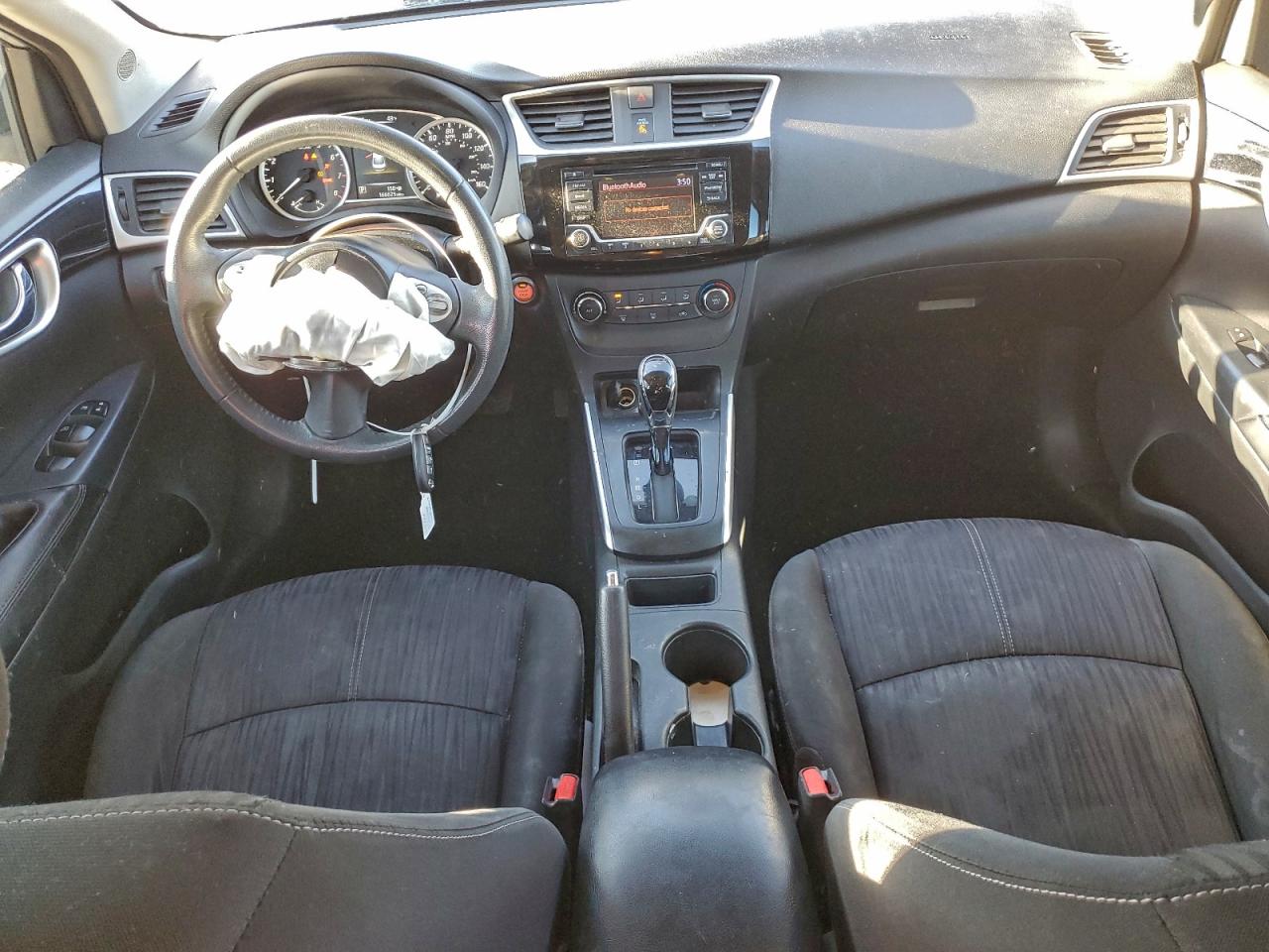 2017 NISSAN SENTRA S photo 8