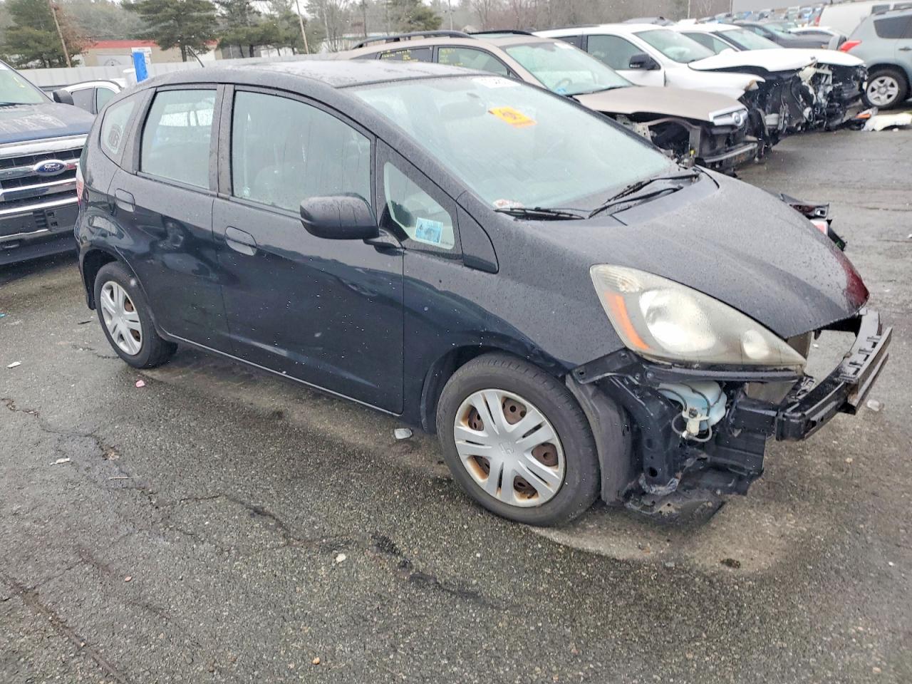 2011 HONDA FIT photo 10