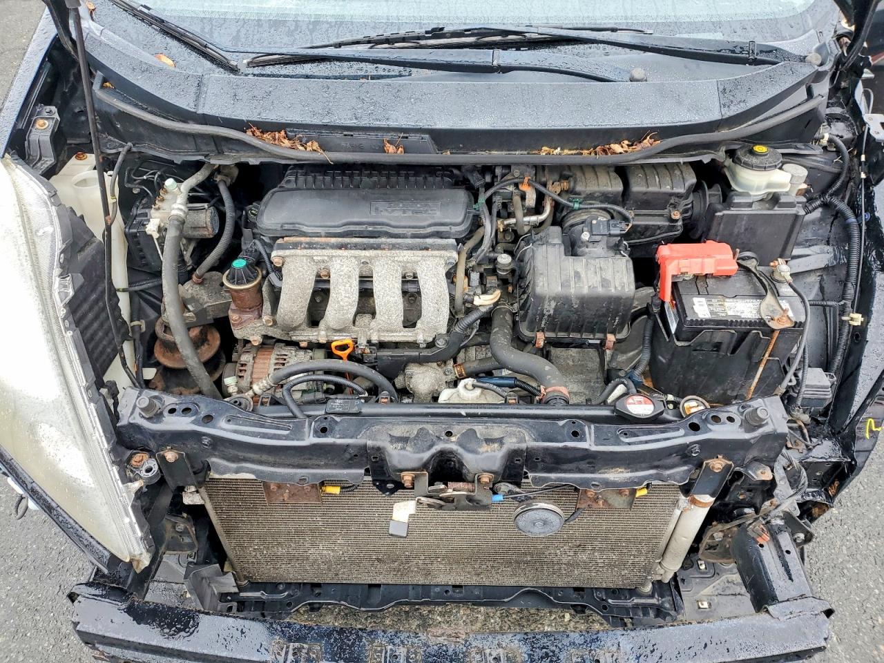 2011 HONDA FIT photo 31