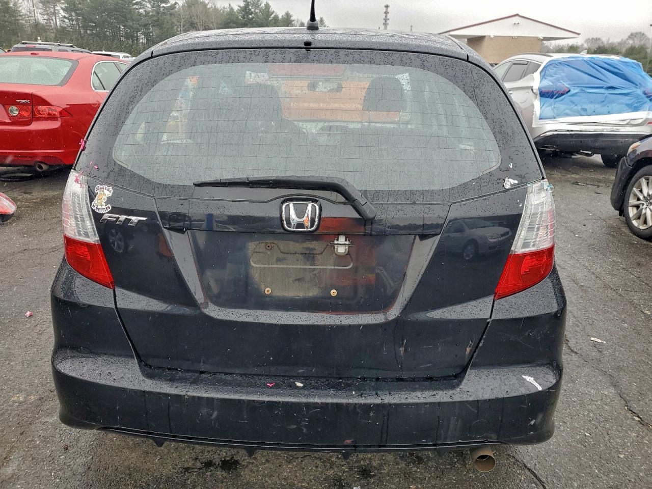 2011 HONDA FIT photo 16
