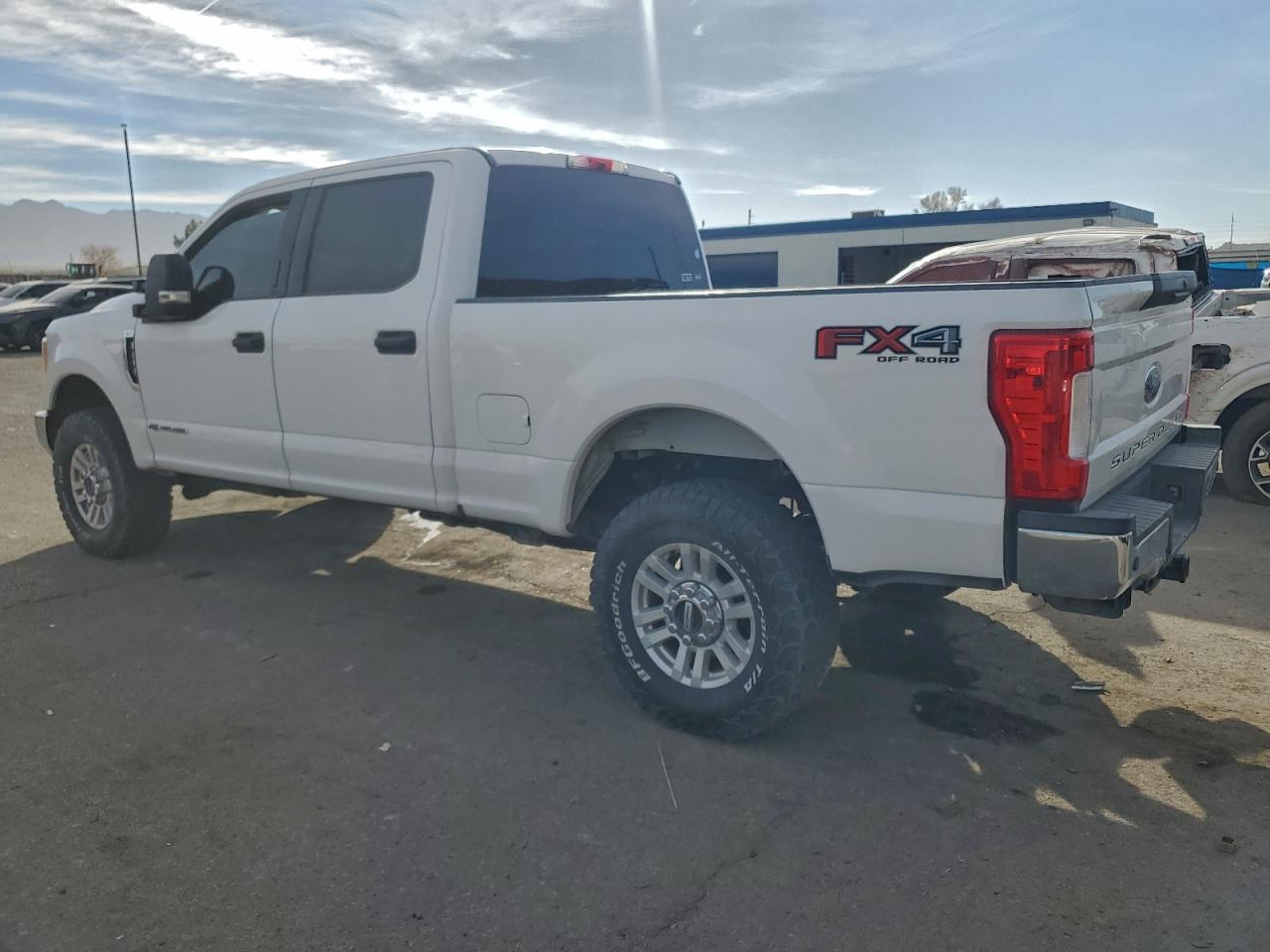 2017 FORD F250 SUPER DUTY photo 2