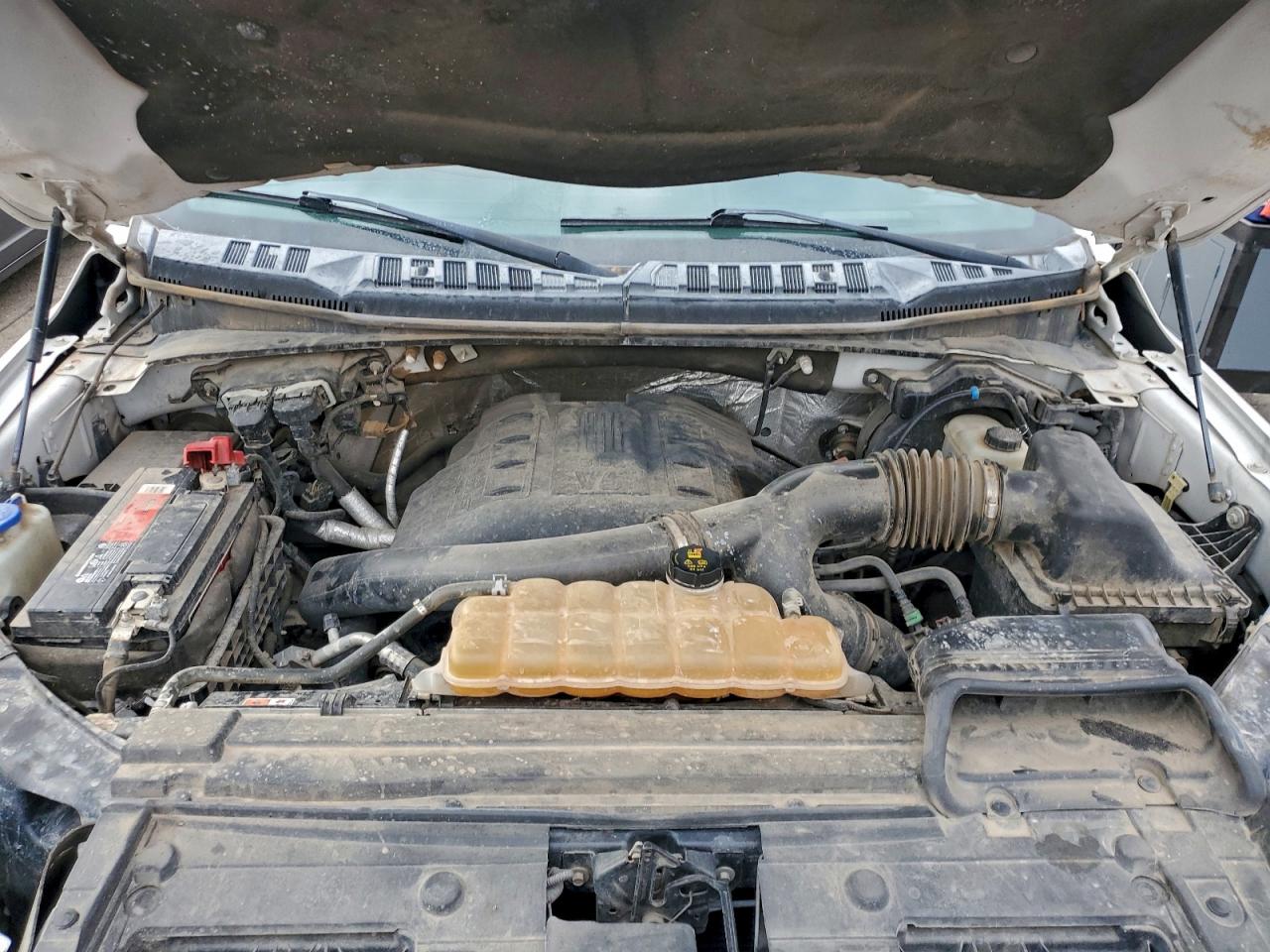 2016 FORD F150 SUPERCREW photo 11