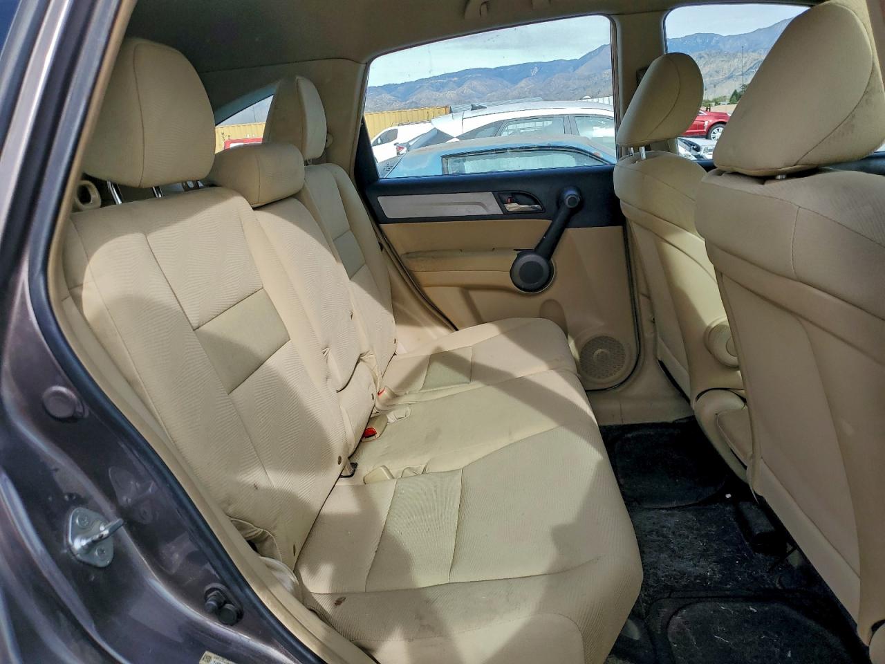 2011 HONDA CR-V LX photo 19