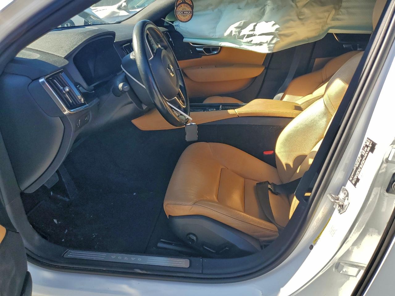 2018 VOLVO S90 T5 MOMENTUM photo 7