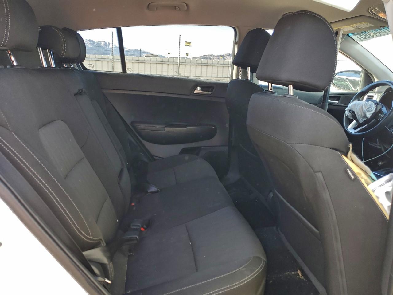 2020 KIA SPORTAGE LX photo 10