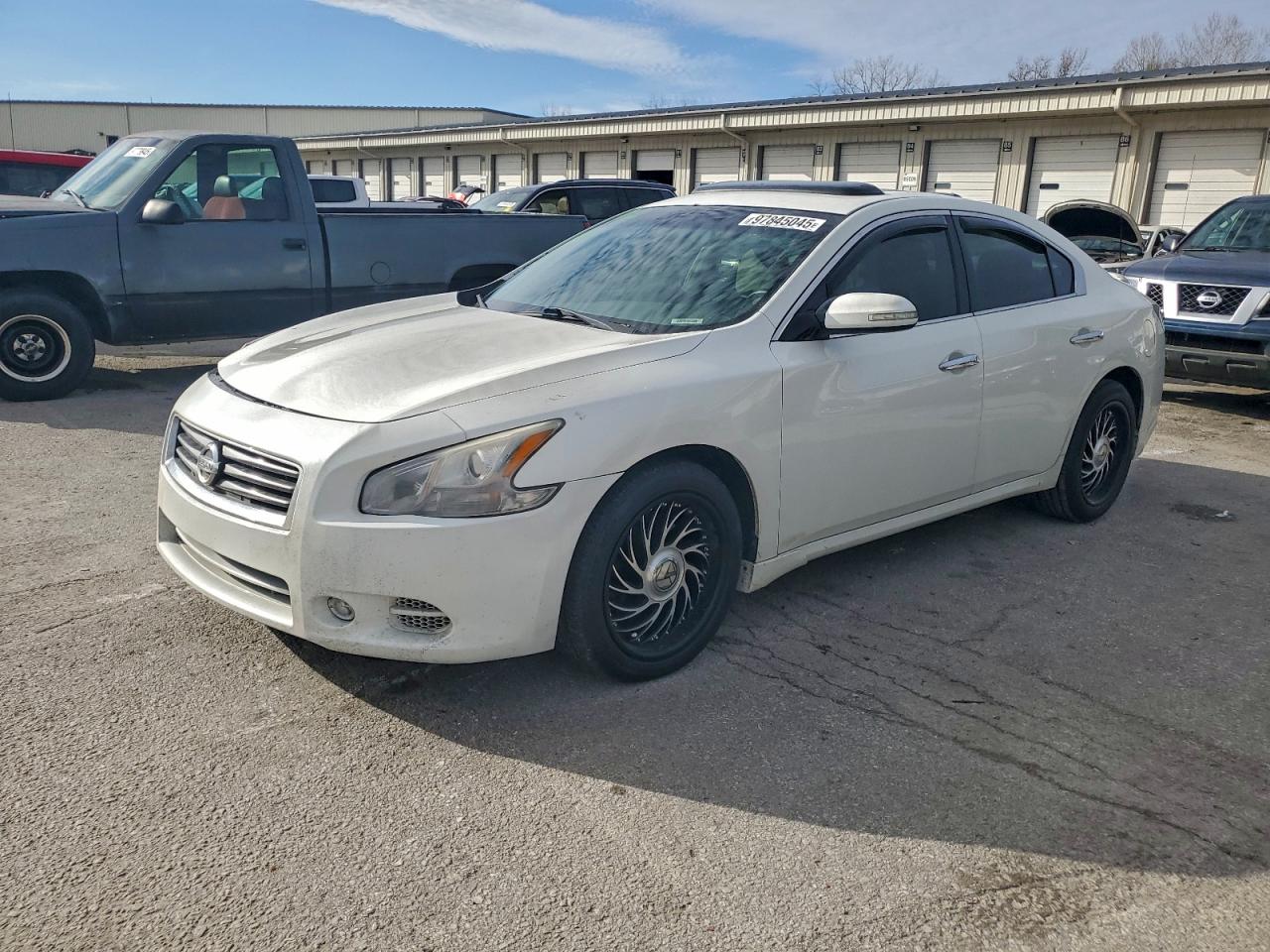 2013 NISSAN MAXIMA
