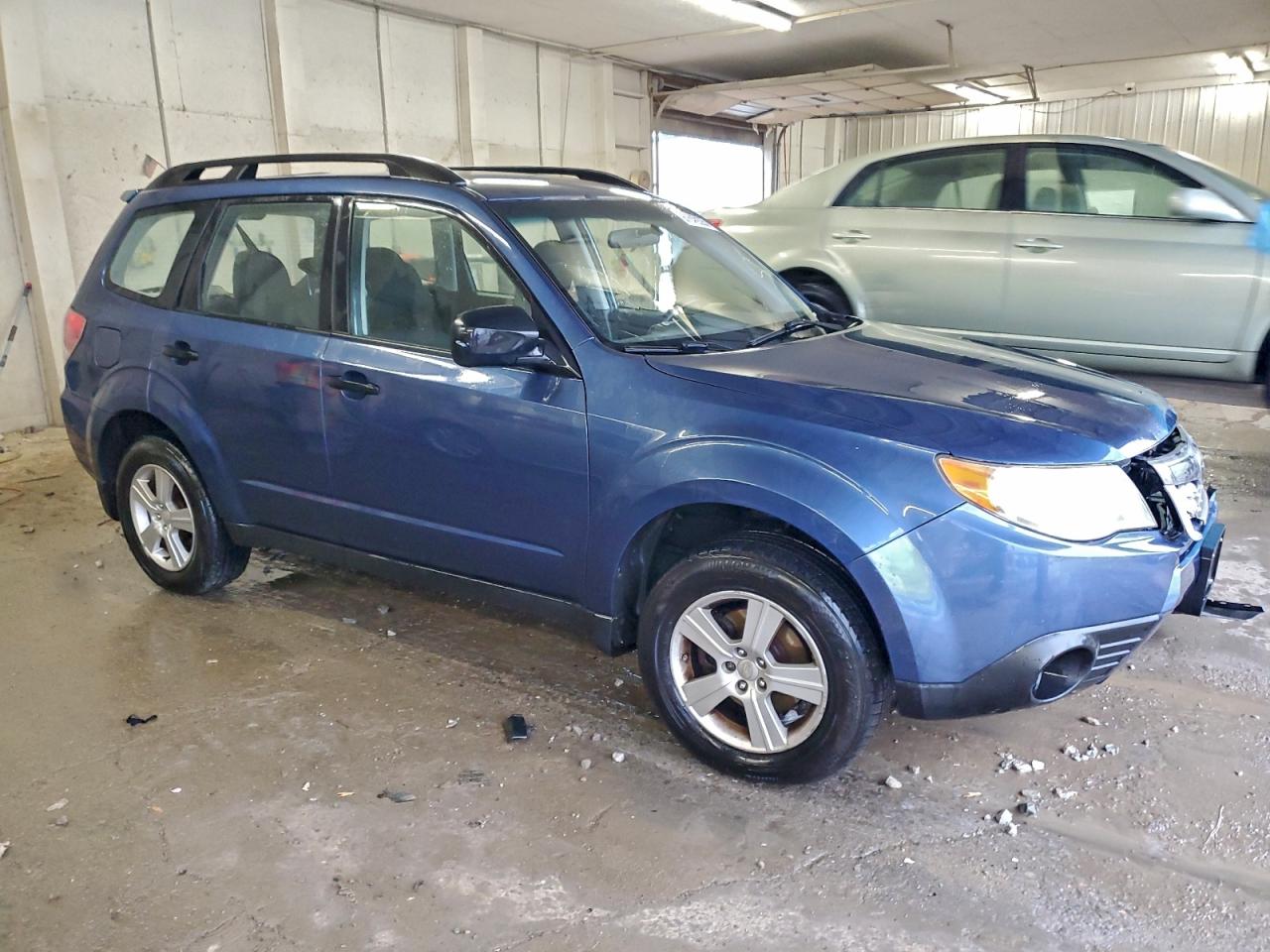 2011 SUBARU FORESTER 2.5X photo 4