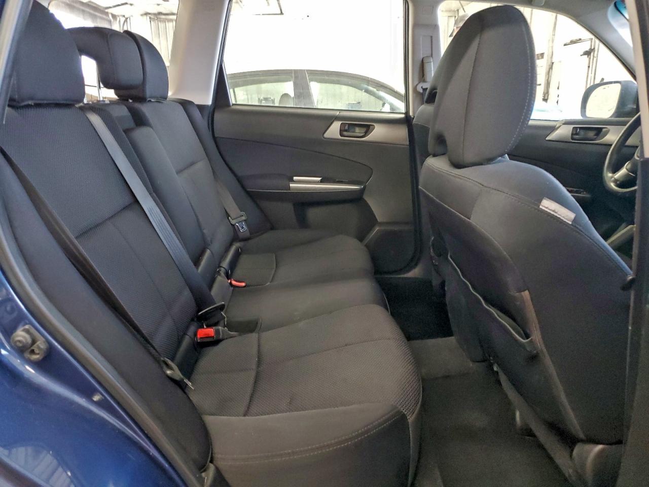 2011 SUBARU FORESTER 2.5X photo 11