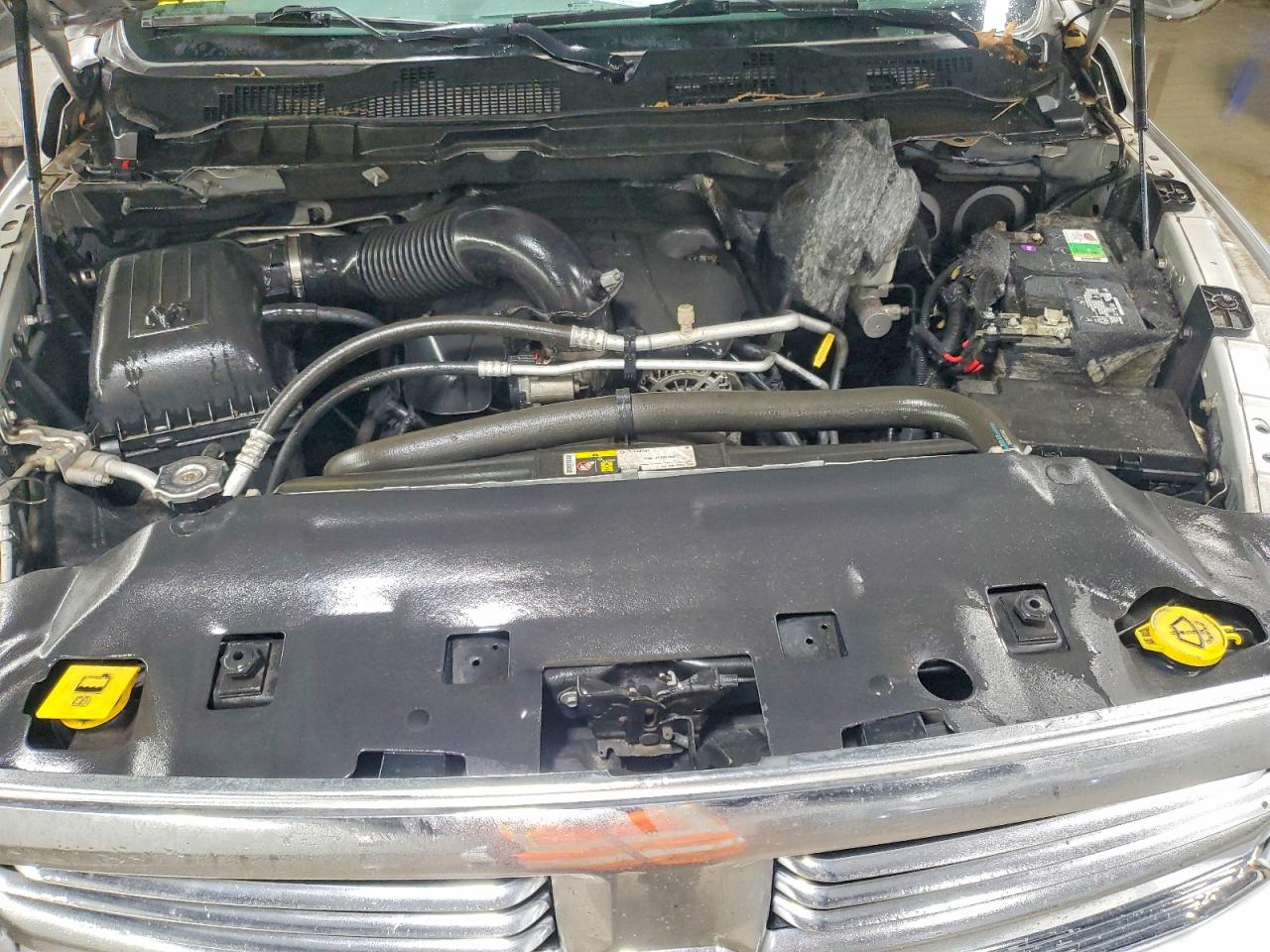 2016 RAM 1500 SLT photo 21