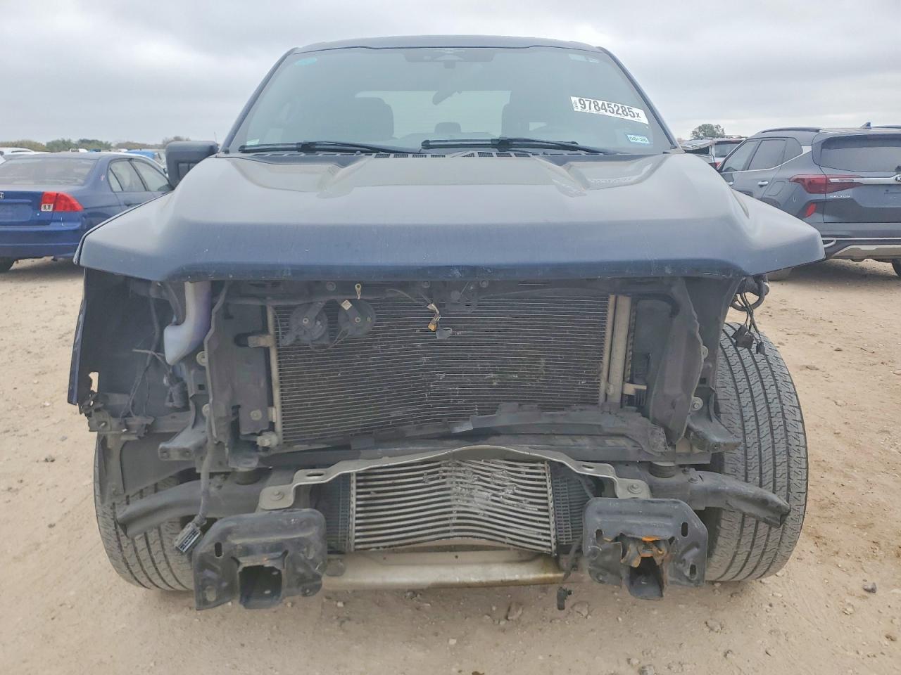 2023 FORD F150 SUPERCREW photo 9