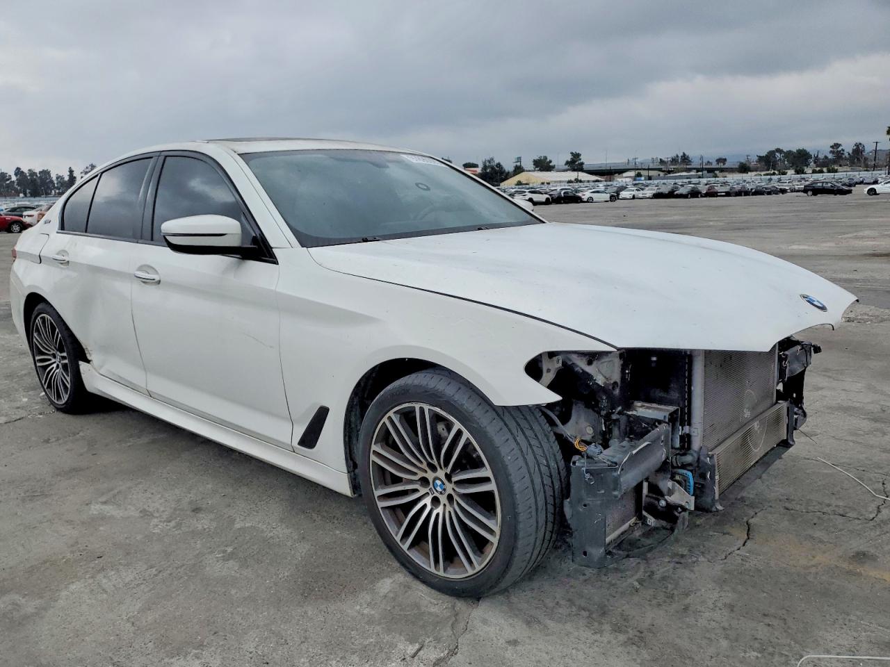 2018 BMW 530E photo 4