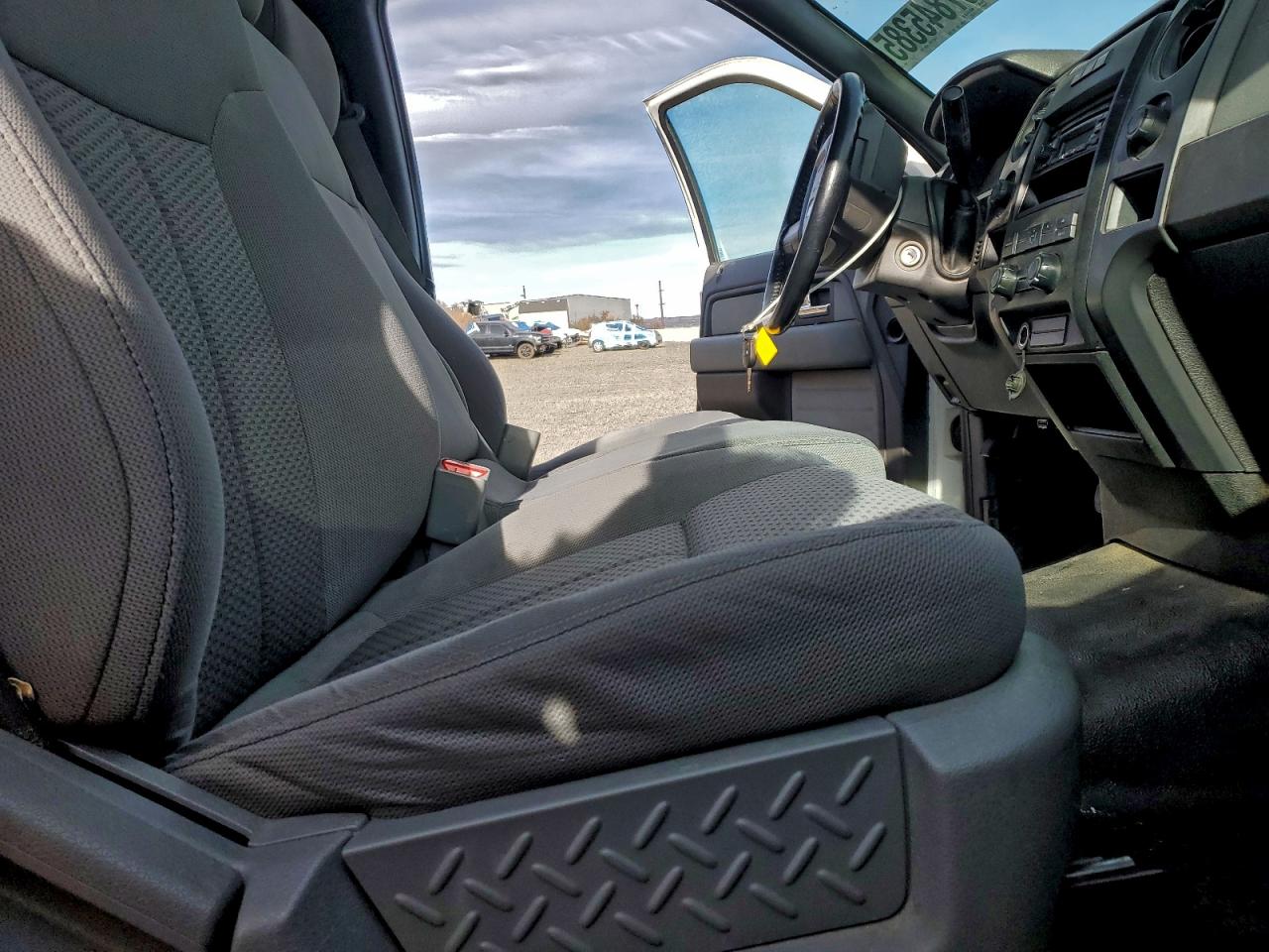 2013 FORD F150 photo 10