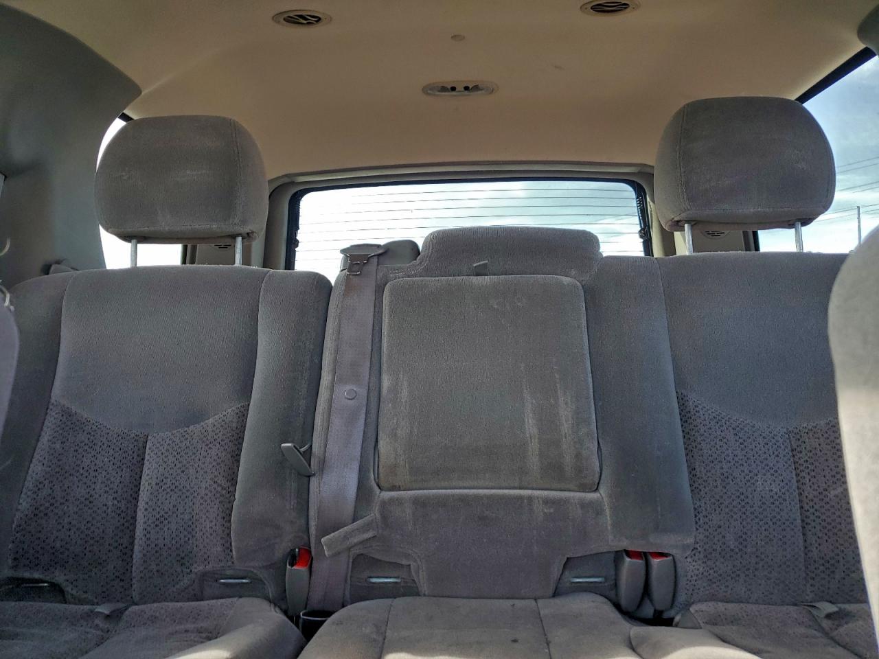 2003 CHEVROLET TAHOE C1500 photo 10