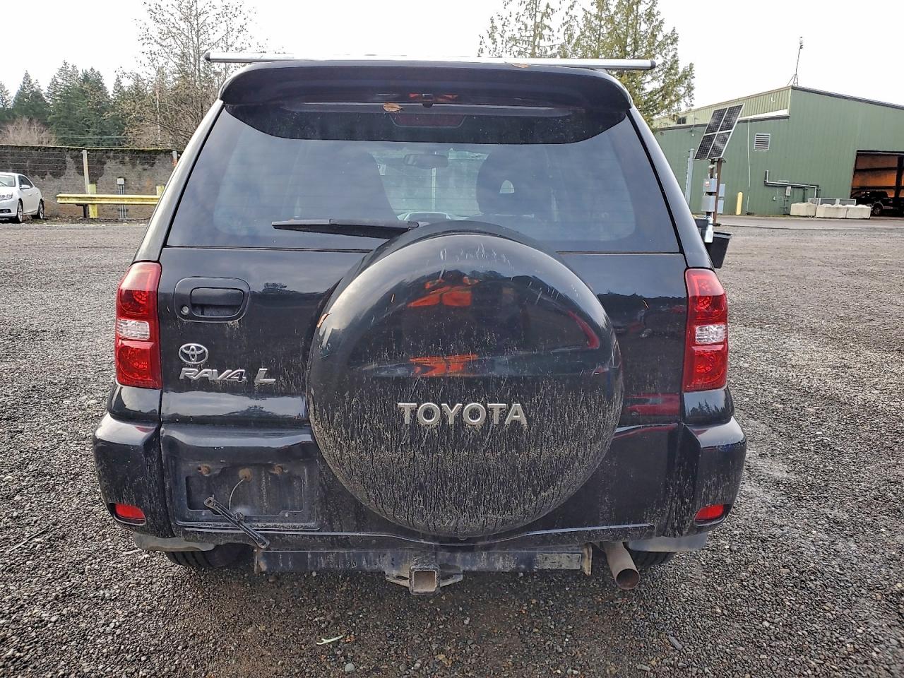 2004 TOYOTA RAV4 photo 6