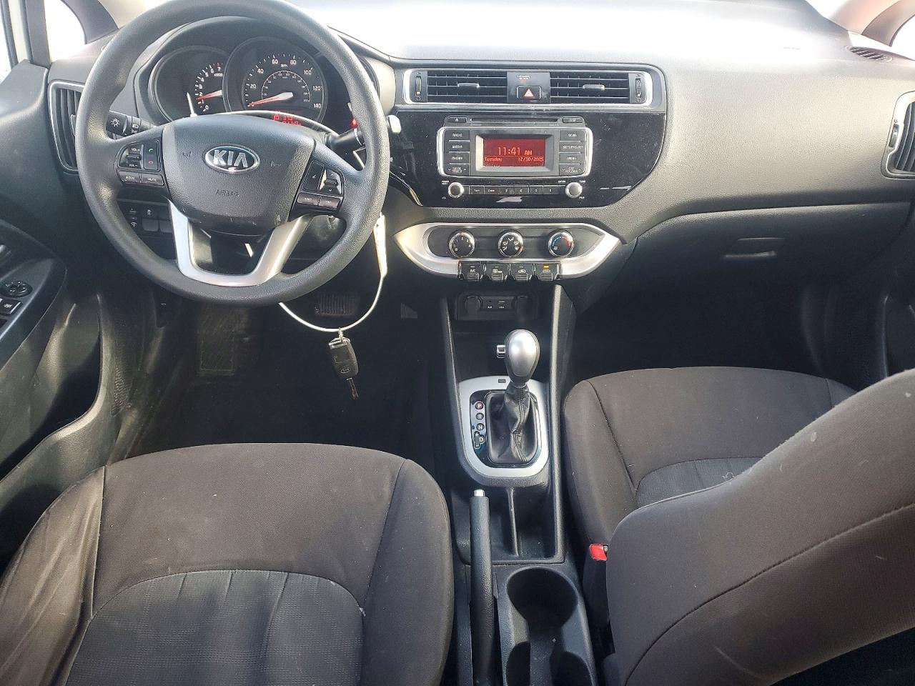 2017 KIA RIO LX photo 8