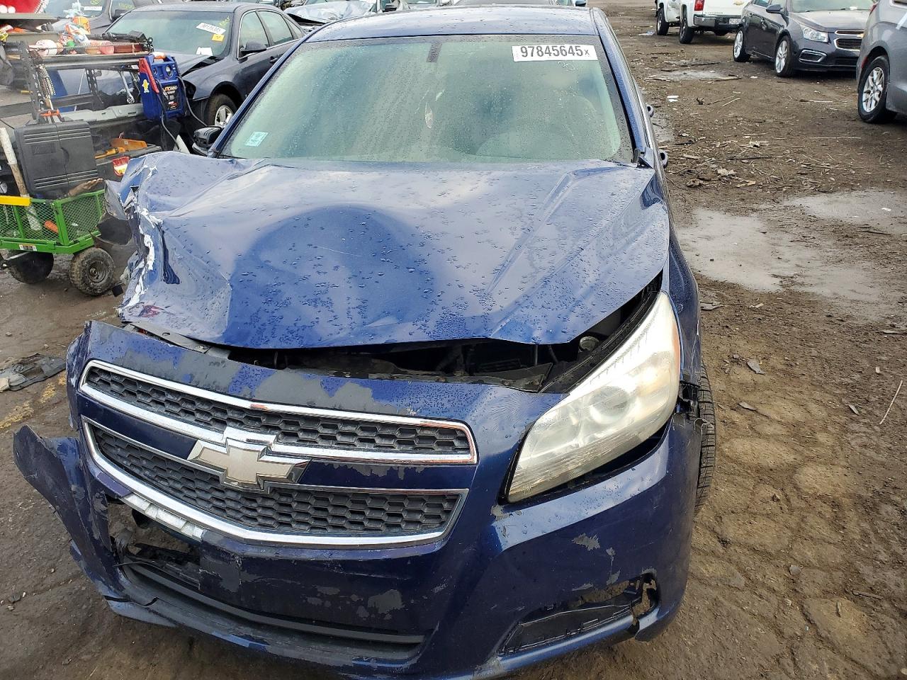 2013 CHEVROLET MALIBU LS photo 5