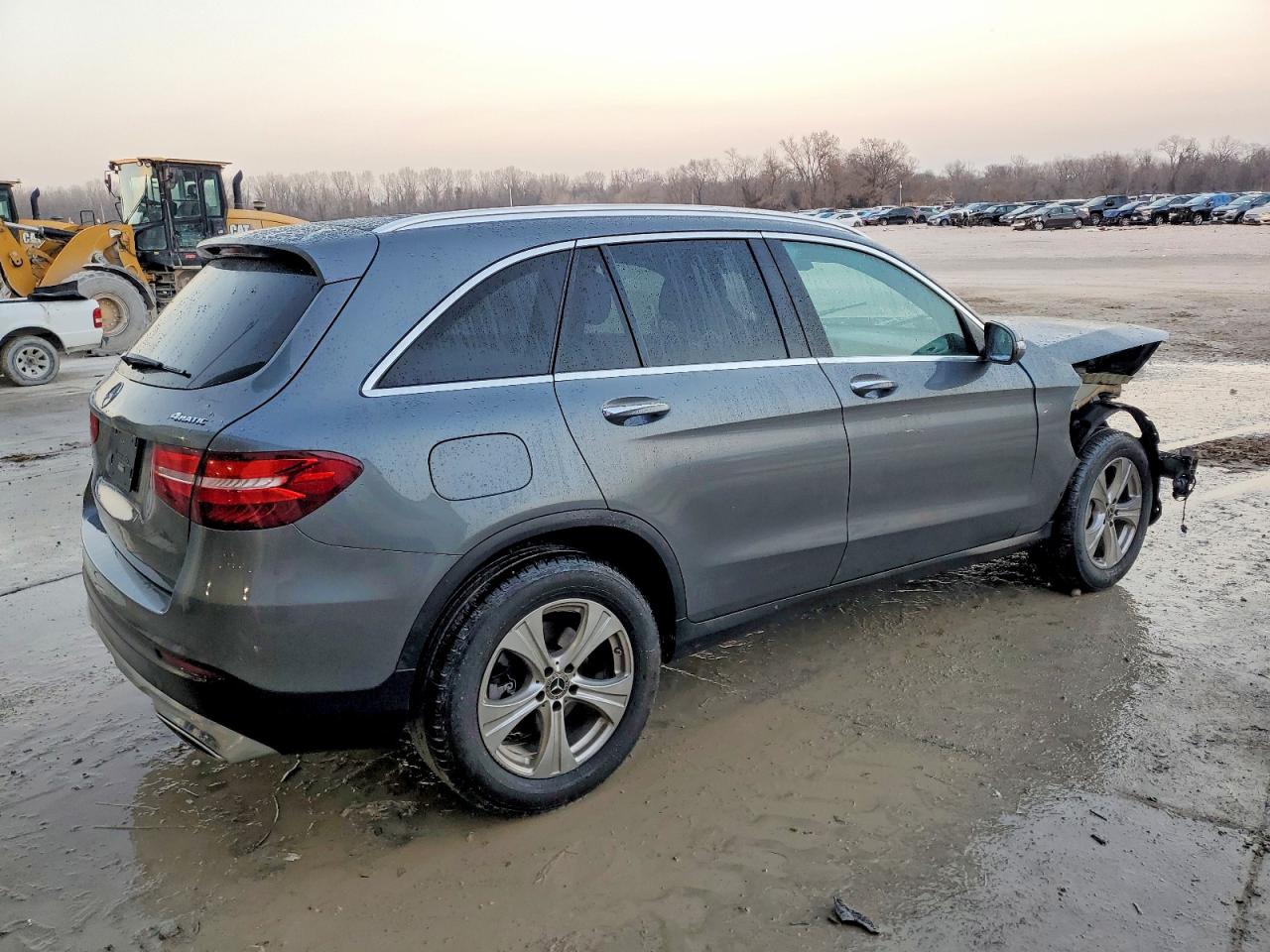 2018 MERCEDES-BENZ GLC 300 4MATIC photo 3