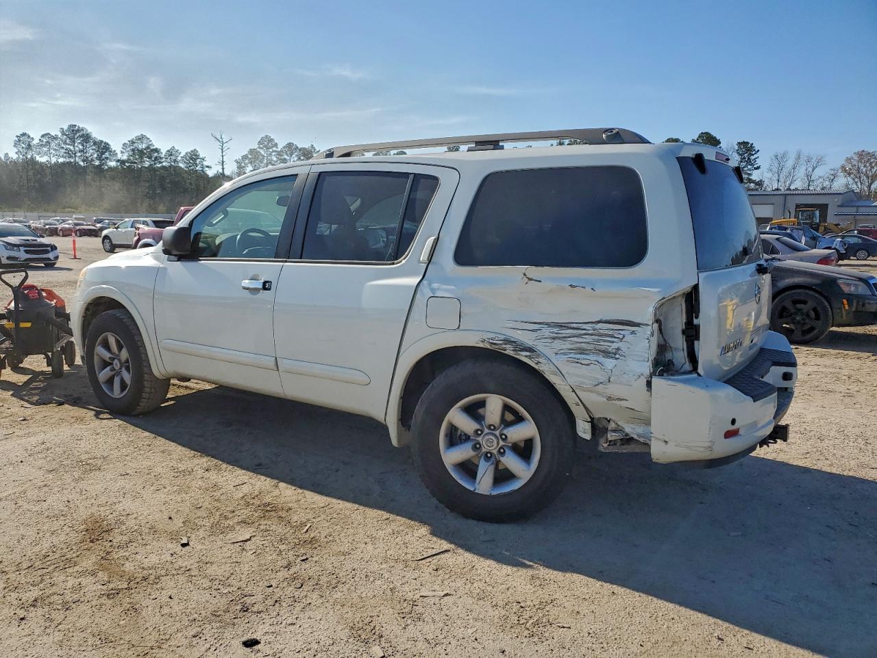 2014 NISSAN ARMADA SV photo 3