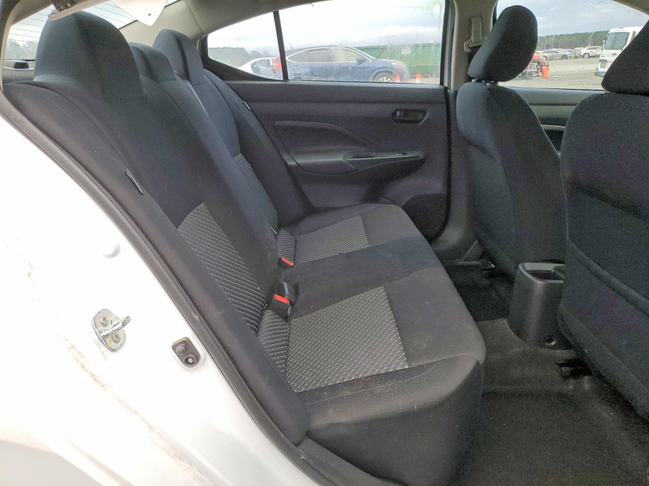 2024 NISSAN VERSA S photo 10