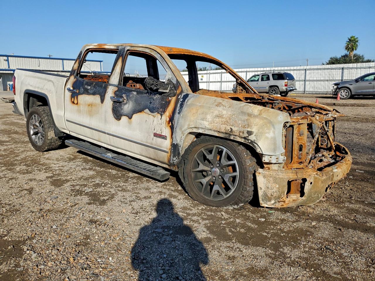 2015 GMC SIERRA K1500 SLT photo 4