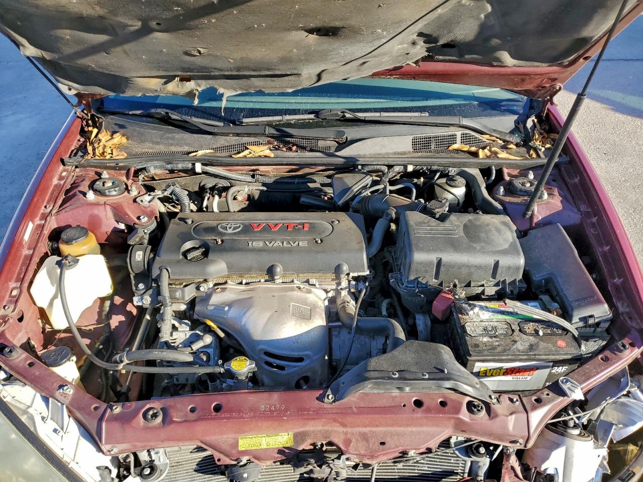 2002 TOYOTA CAMRY LE photo 11