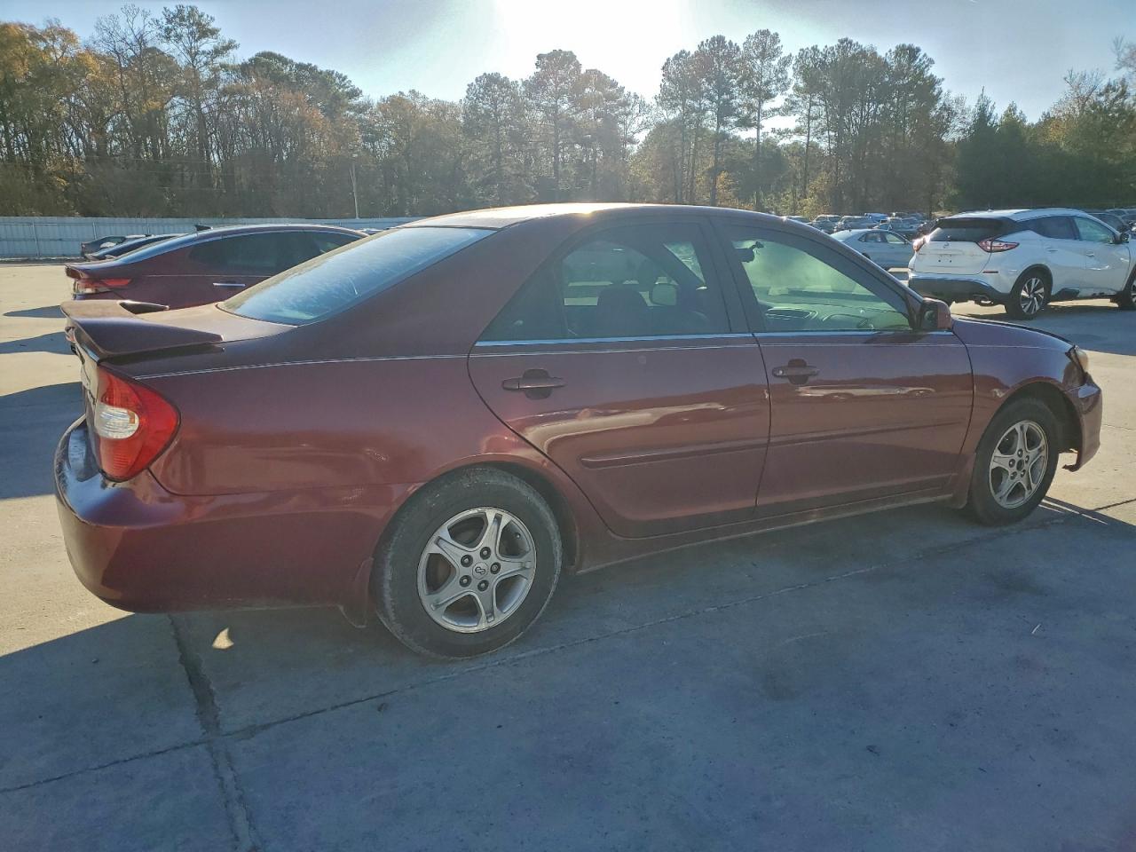 2002 TOYOTA CAMRY LE photo 3