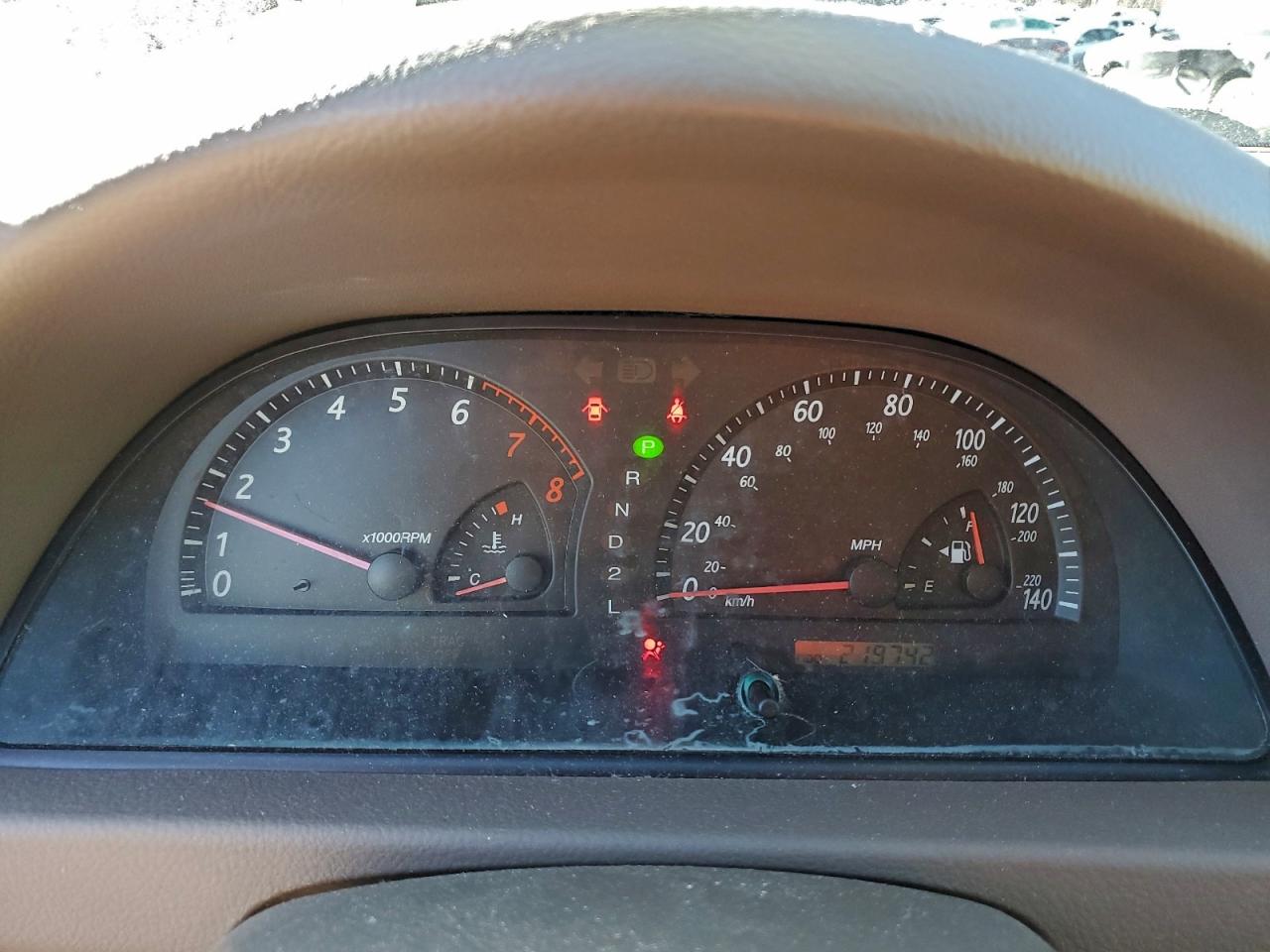 2002 TOYOTA CAMRY LE photo 9