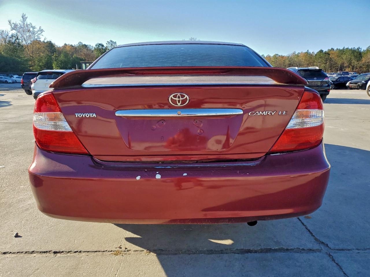 2002 TOYOTA CAMRY LE photo 6