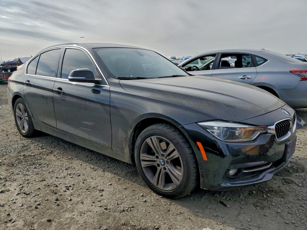 2017 BMW 330 I photo 4