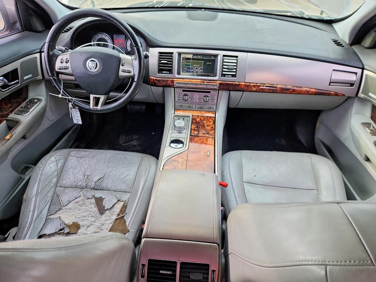 2009 JAGUAR XF PREMIUM LUXURY photo 8